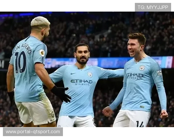 汉堡逼平拜仁，五后卫阵型成功压缩禁区空间